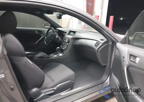 2015 Hyundai Genesis 3.8 Base из США, поврежденный, VIN KMHHT6KJ9FU128687